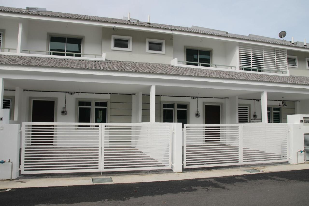 Villa Bricks Terrace House 4R 3Br Brinchang Exterior foto
